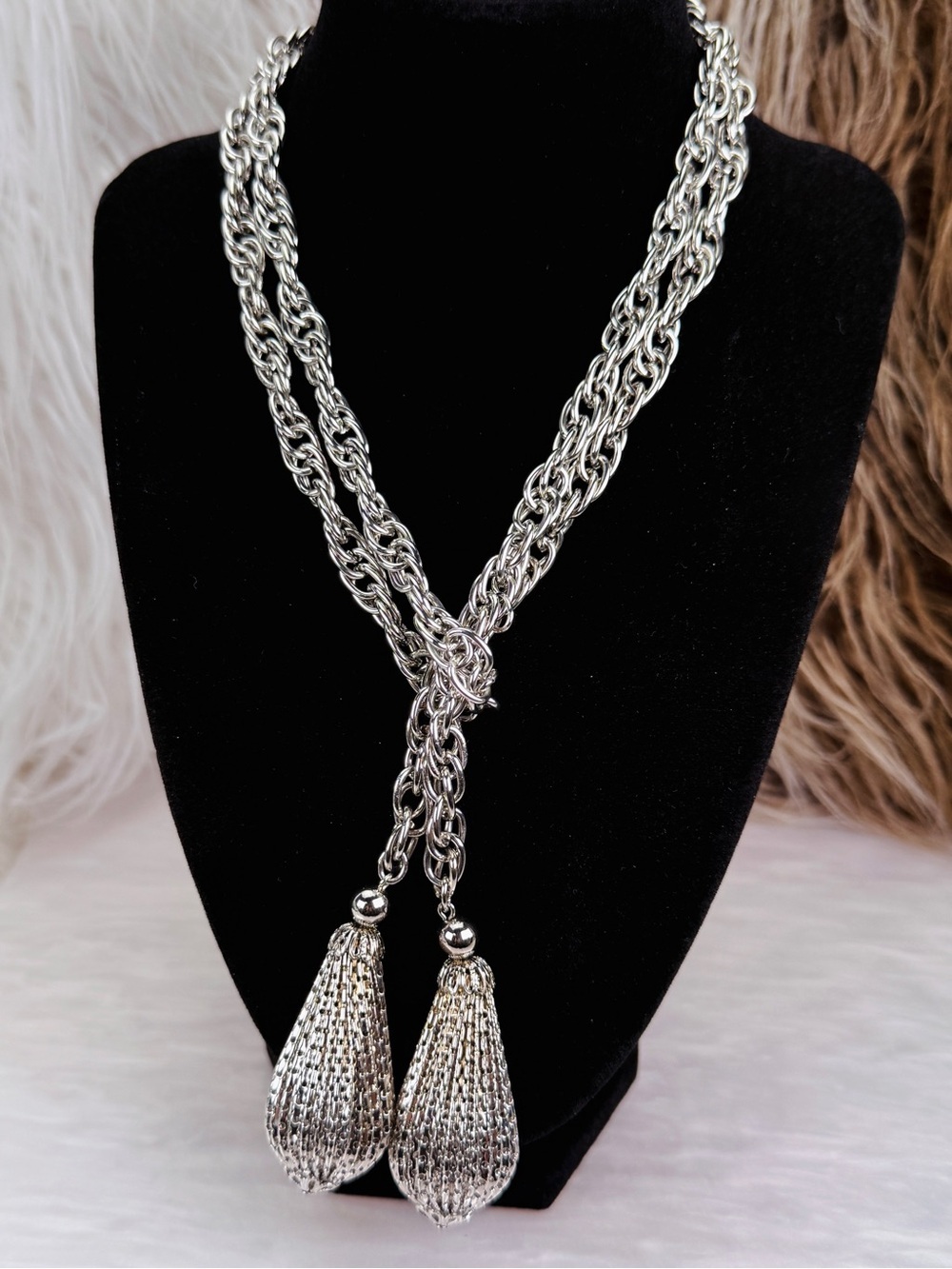 Vintage Silver Tone 40” Lariat Tassel Necklace Statement Chain